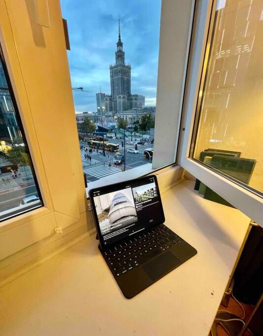 Super Square Metro X2 Fast Wifi 55'Tv Netflix Hbo Appletv+ Amazontv Apartment Varşovia Exterior foto