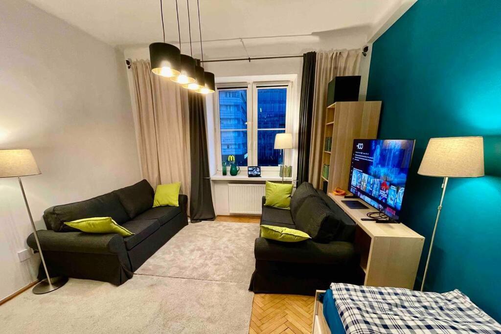 Super Square Metro X2 Fast Wifi 55'Tv Netflix Hbo Appletv+ Amazontv Apartment Varşovia Exterior foto