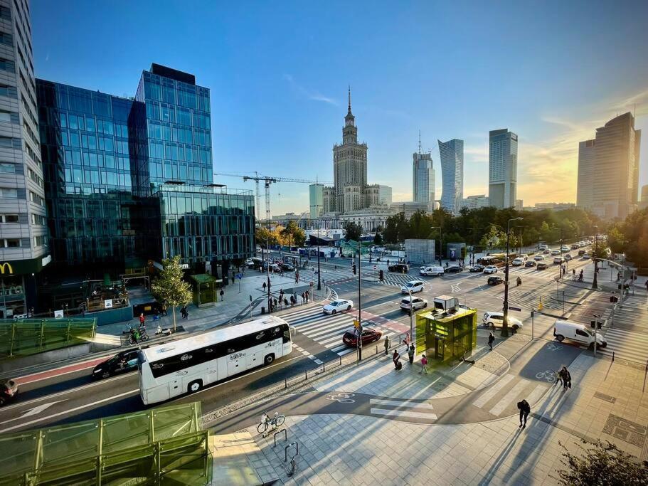 Super Square Metro X2 Fast Wifi 55'Tv Netflix Hbo Appletv+ Amazontv Apartment Varşovia Exterior foto