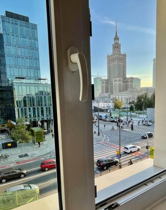 Super Square Metro X2 Fast Wifi 55'Tv Netflix Hbo Appletv+ Amazontv Apartment Varşovia Exterior foto